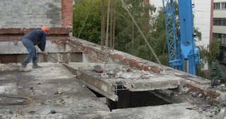Демонтаж бетонной плиты: цена за м2 от 2072 рублей в Артеме