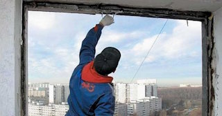Демонтаж остекления балкона в Артеме - цена от 570 руб. - Сварной-Тем